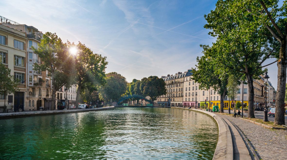 Není divu, že je toto místo považováno za jedno z nejromantičtějších v celé Paříži!