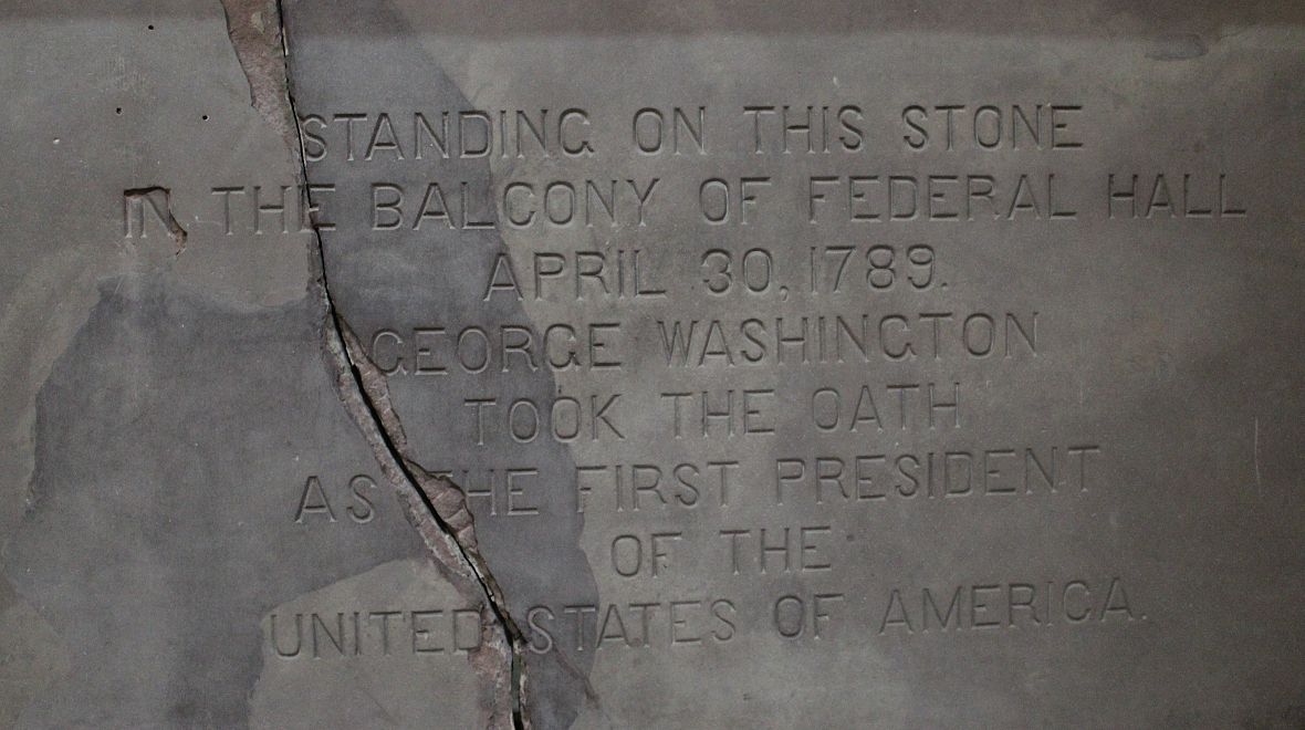 Kámen, na kterém Washington stál při své přísaze