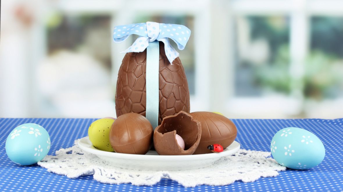 Ve velkých čokoládových vejcích se skrývá překvapení 