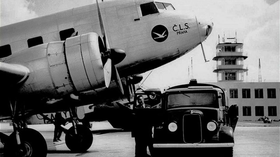 Douglas DC-2, ve své době nejmodernější letadlo