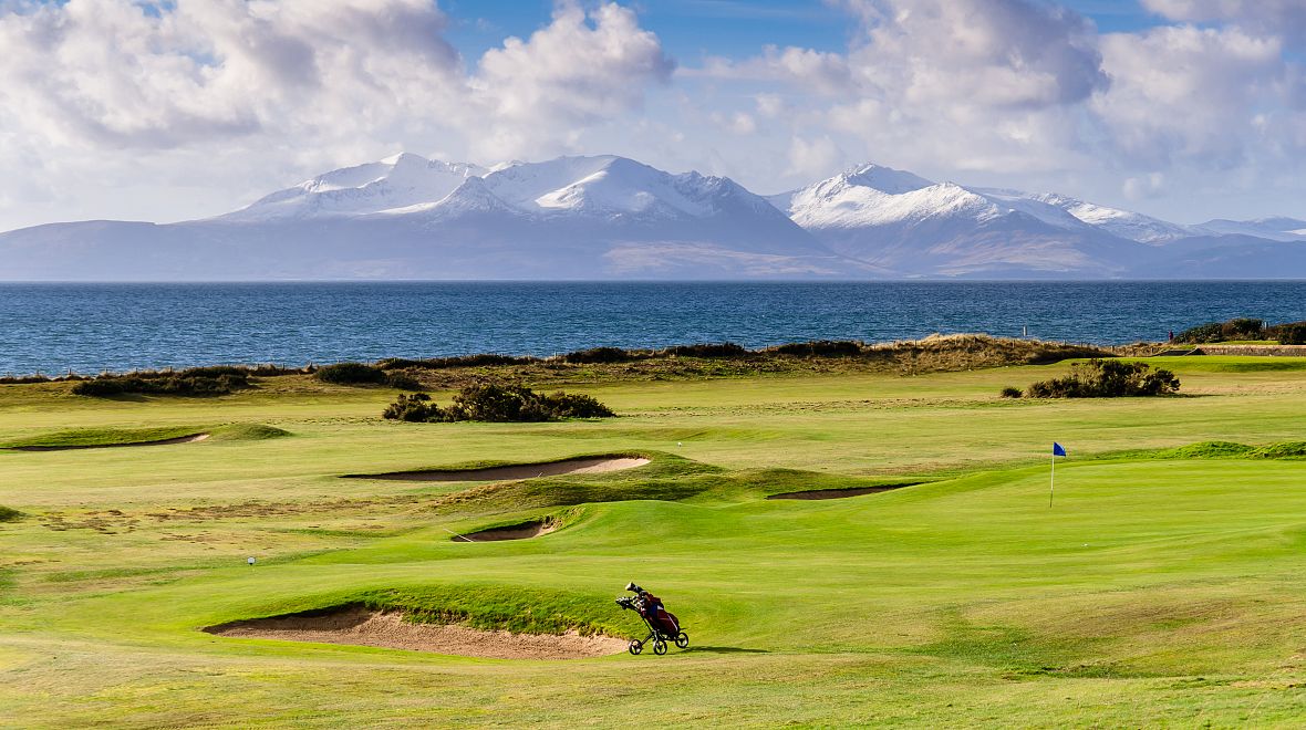 Golf ve Skotsku jen kvete