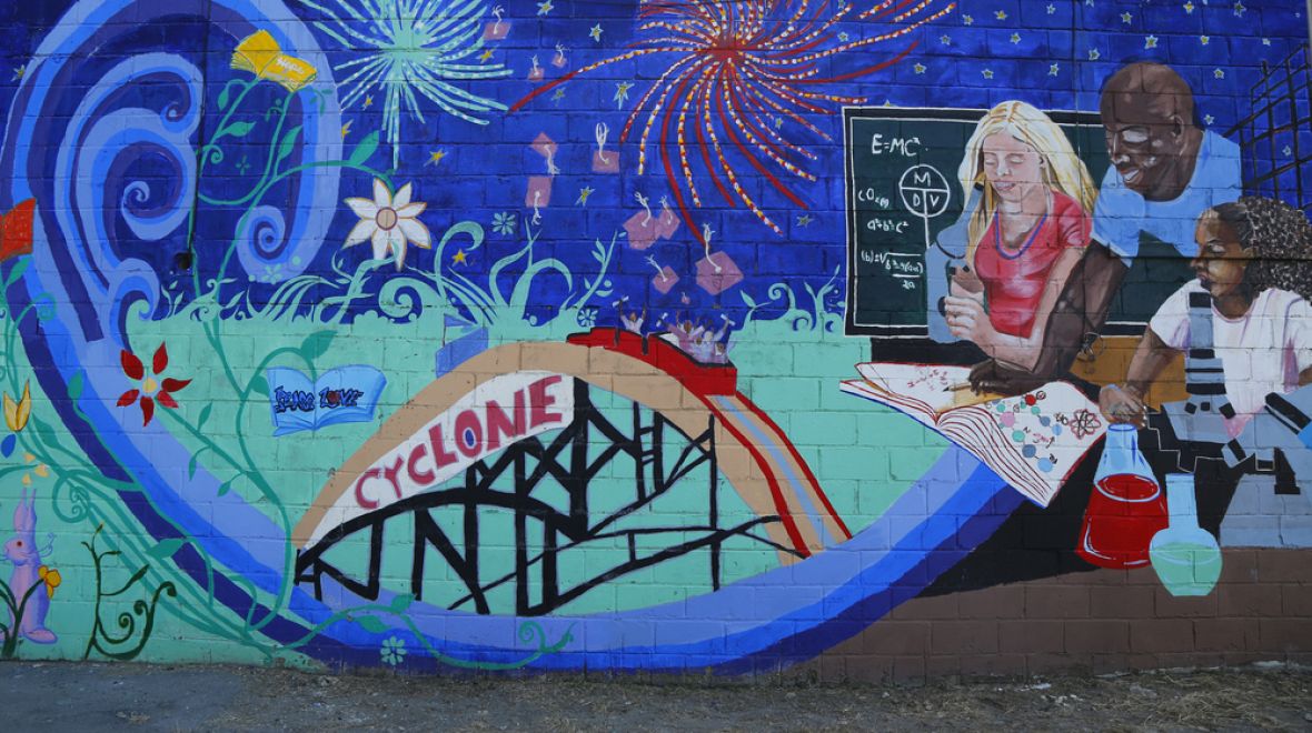 Streetartoví umělci zdobí svými originálními malbami také Coney Island