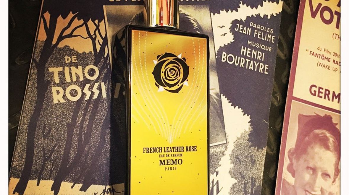 Parfém pro milovníky vůně kůže a francouzských růží 