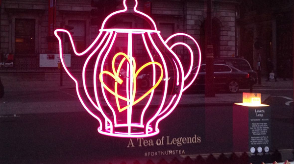 Luxusní čaje Fortnum & Mason chutnají skvěle nejen na Valentýna