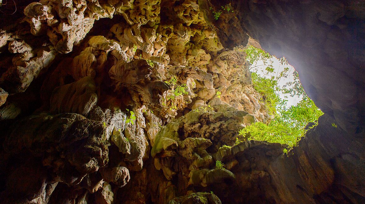 Jeskyně v oblasti Topes de Collantes