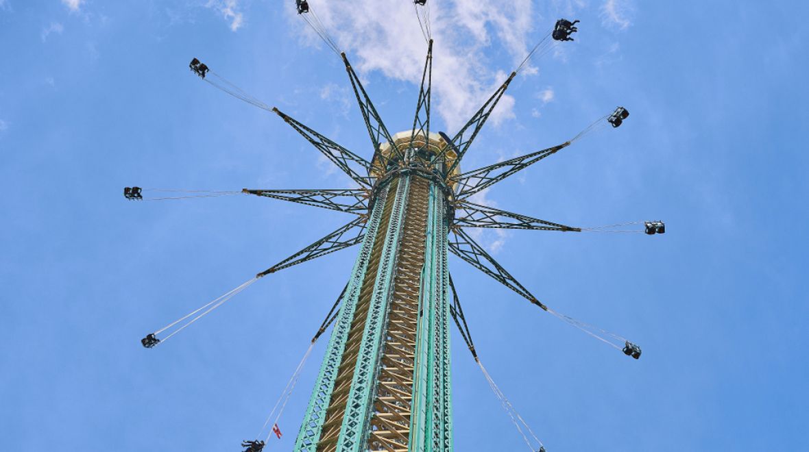 Řetězový kolotoč vysoký 117 metrů 