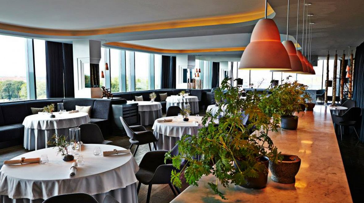 Interiérům severských restaurací (Geranium) vládne čistota a jednoduchost