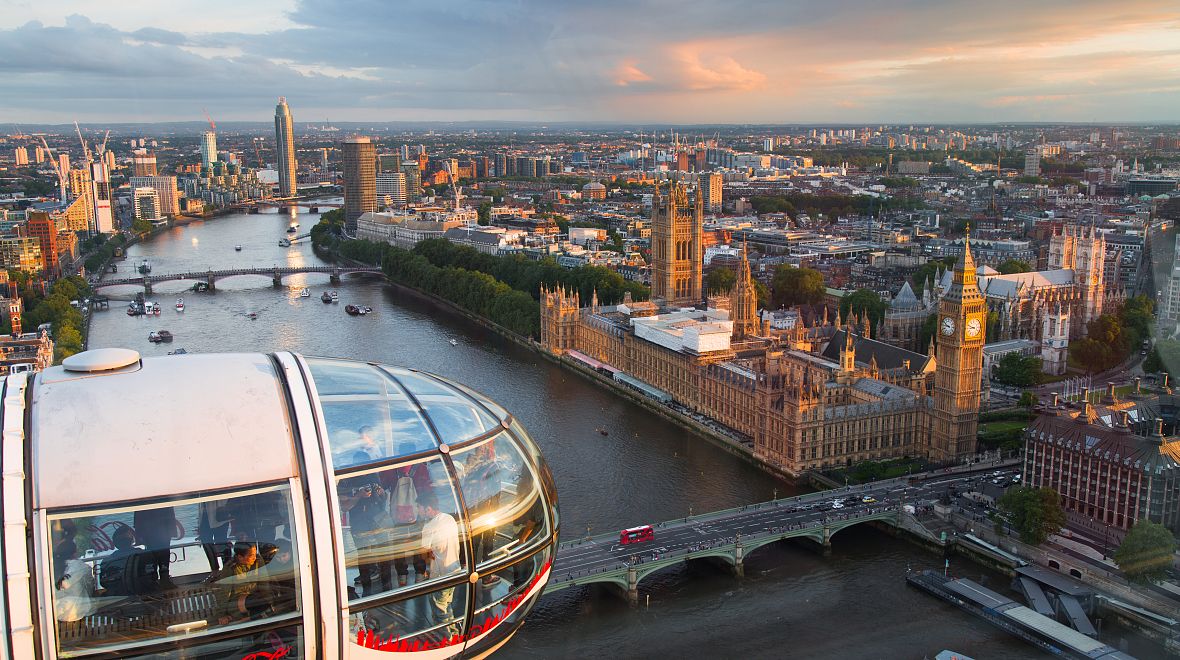 Pohled z London Eye