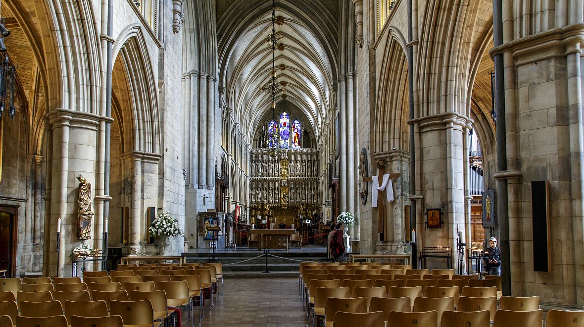 Část gotické katedrály se dochovala z 12. století