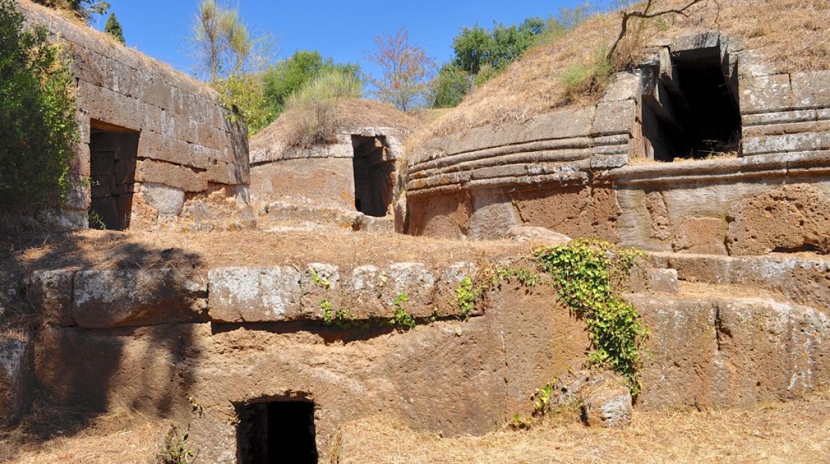 Etruská nekropole v Cerveteri 