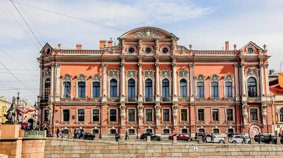 Palác Běloselských - Bělozerských