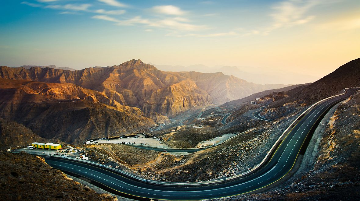 Jabal Jais je nejvyšší horou Spojených arabských emirátů