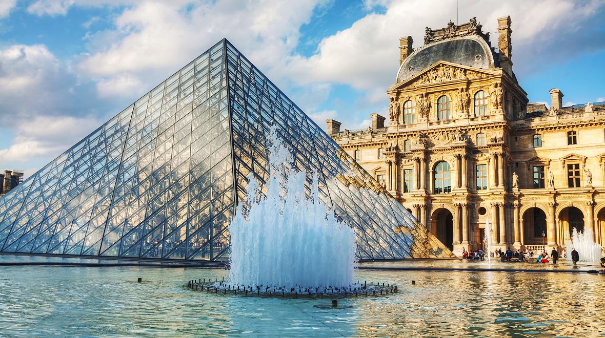 Světoznámý Louvre