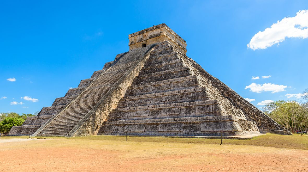 Pyramida Chichén Itzá na Yucatánu