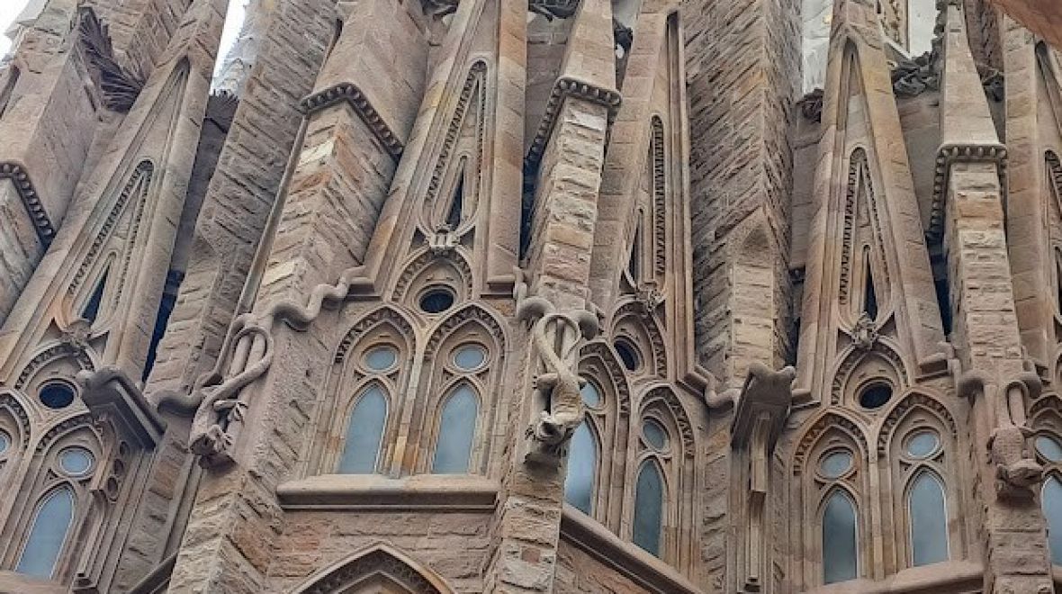 Najdete ještěrky na fasádě katedrály Sagrada Familia?