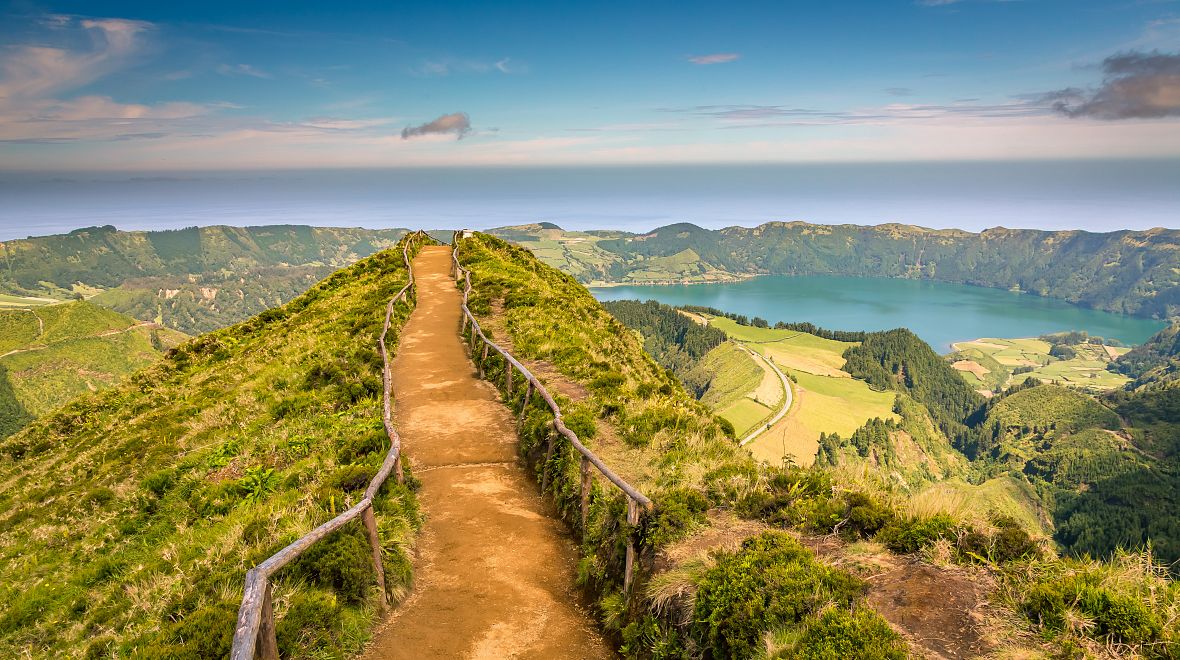 Azorské ostrovy jsou prošpikovány nádhernými turistickými trasami