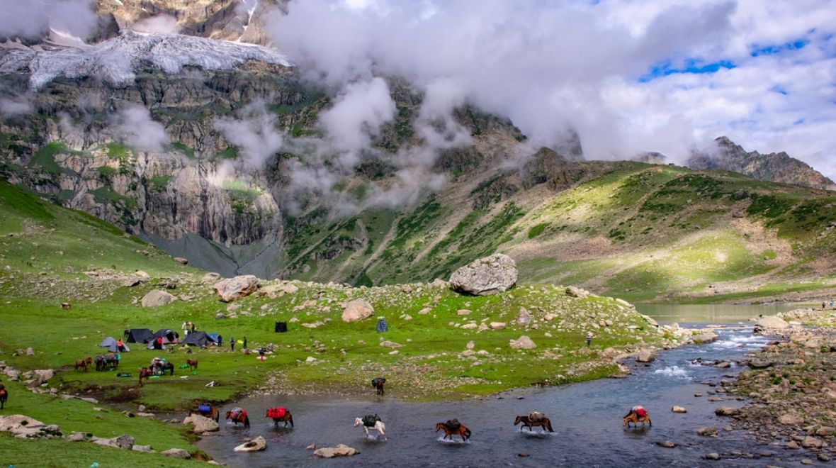 Nádherná oblast Kašmíru
