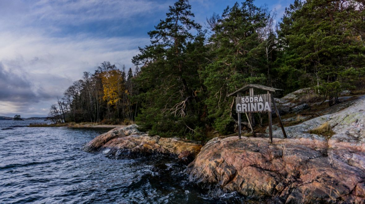 Vydejte se trajektem na ostrov Grinda
