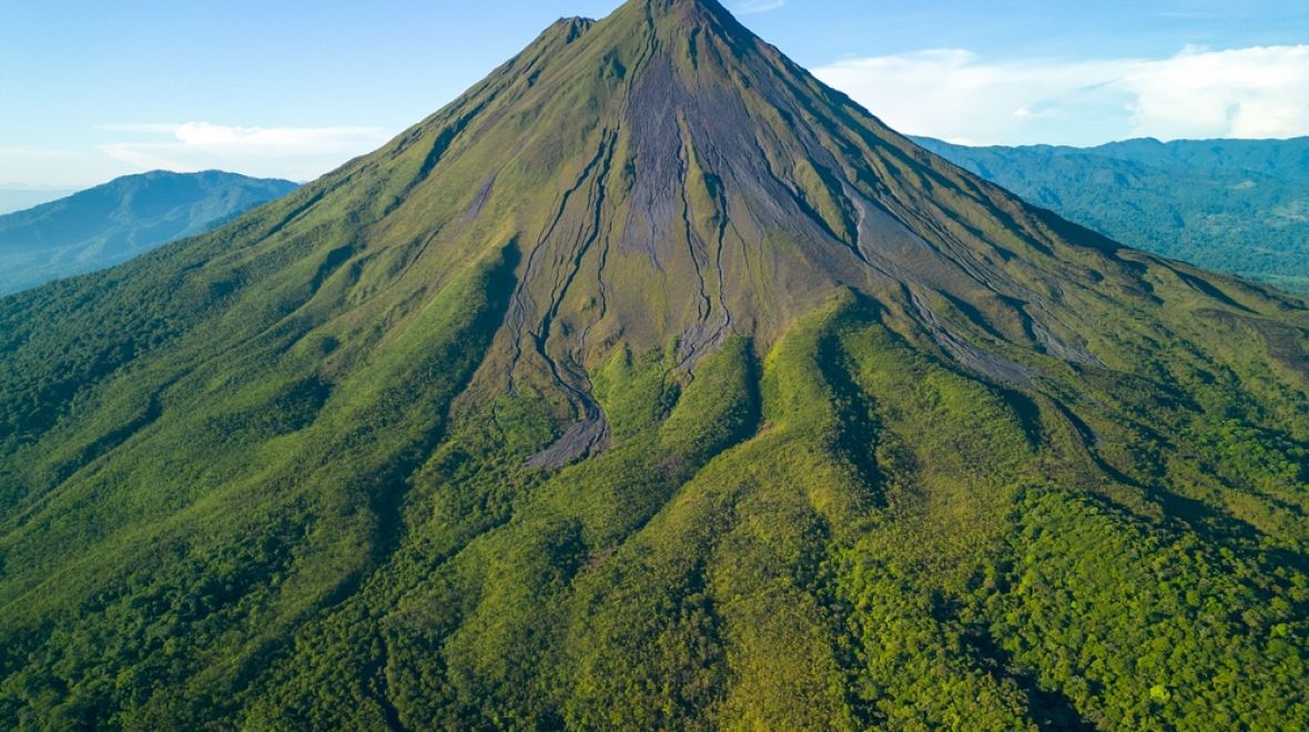 Volcán Arenal, která se nachází v Parque Nacional Volcán Arenal