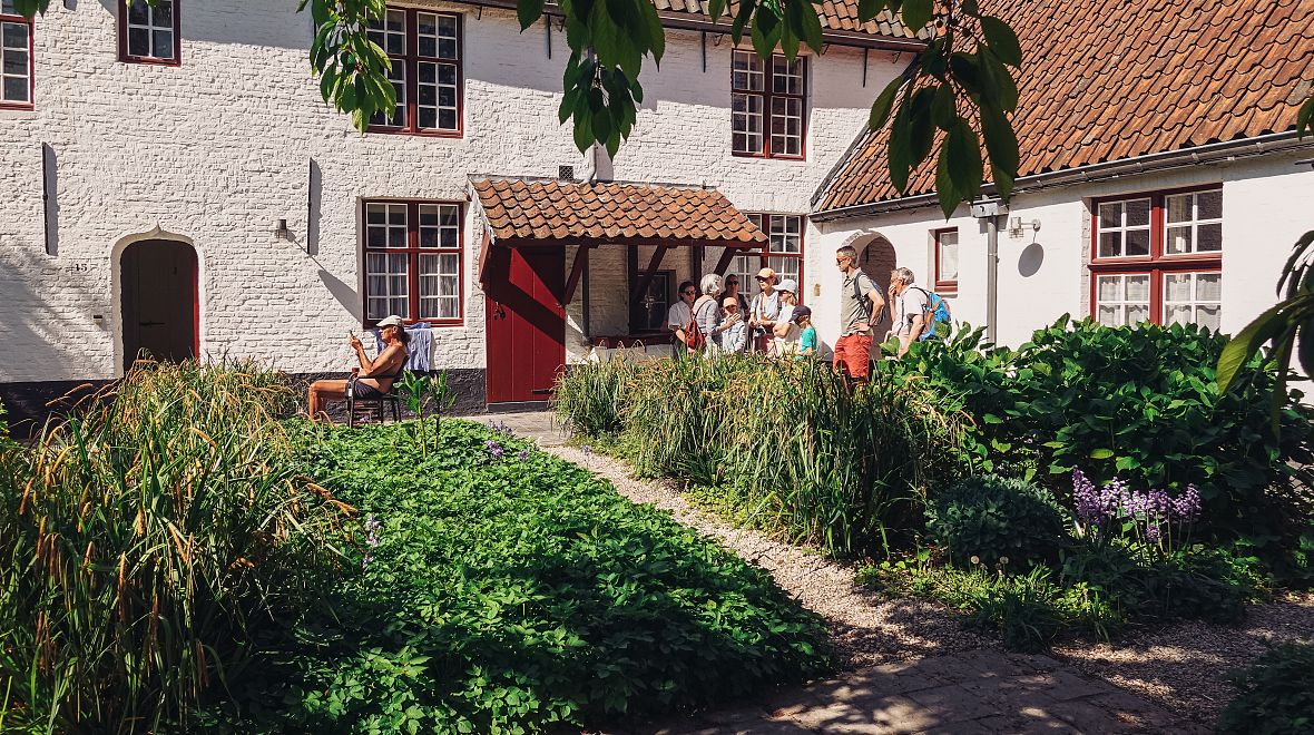 V době rozkvětu měli vlastní farmu nebo pivovar