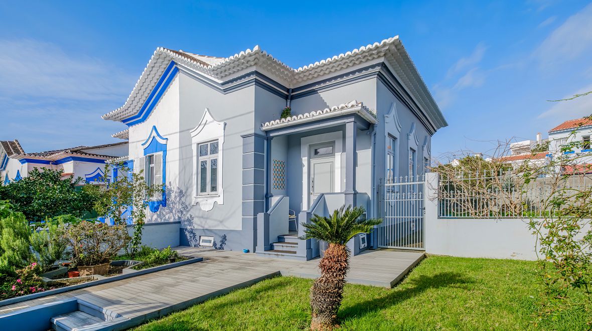 Byla zachována krásná koloniální architektura