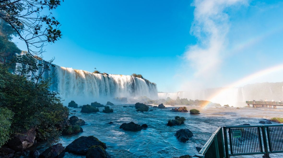 Stupňové vodopády na řece Iguaçu