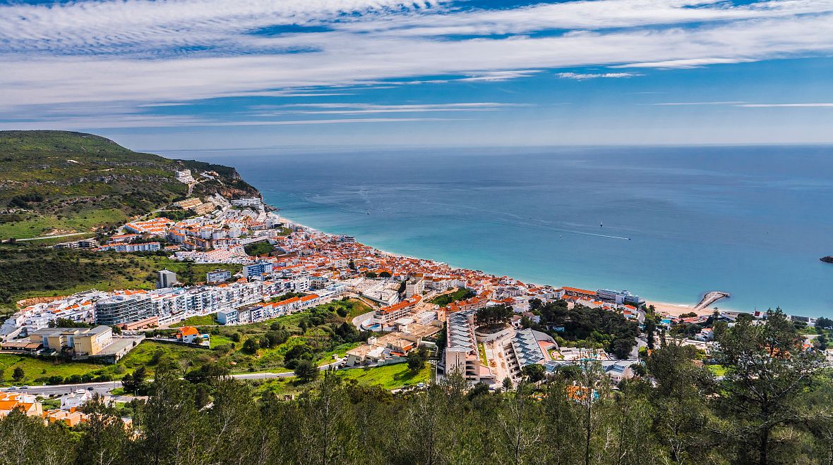 Výhled na město Sesimbra