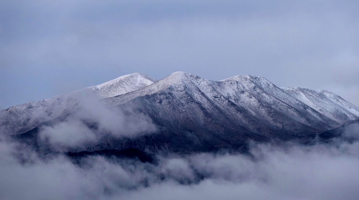 Bílé vrcholky pohoří Lefka Ori