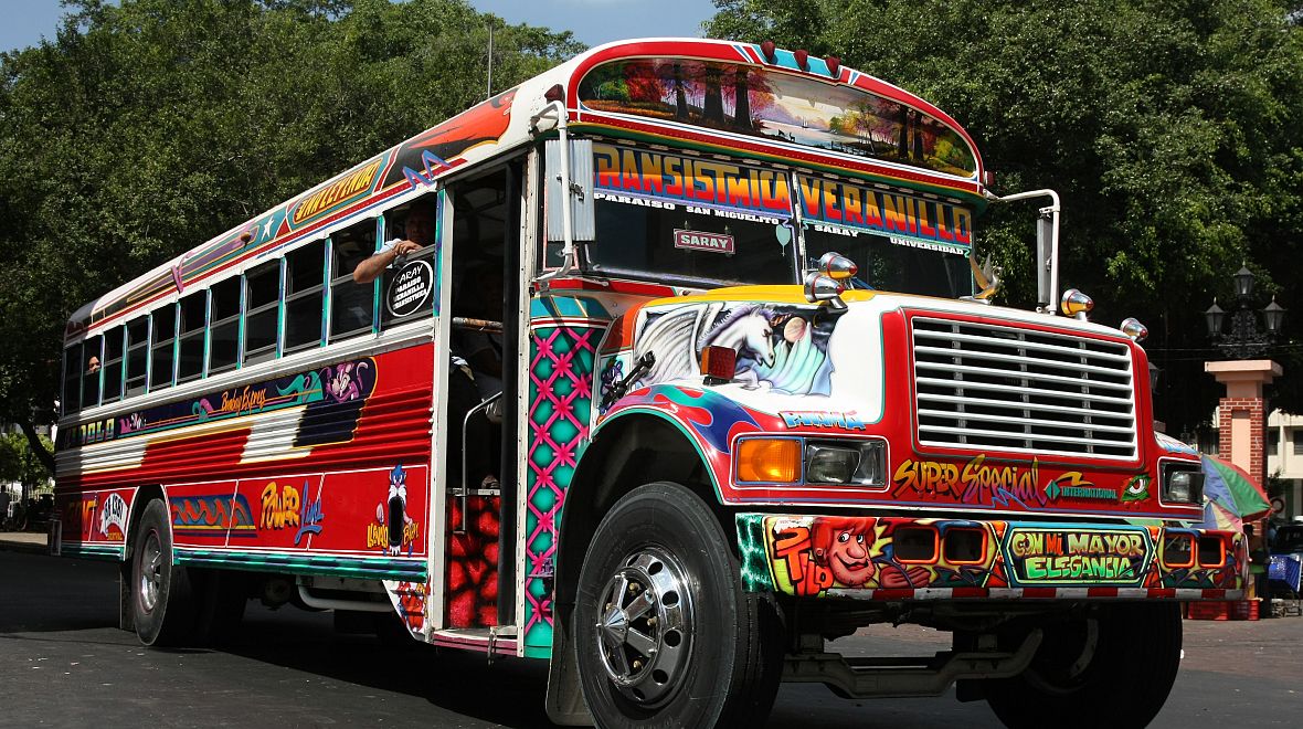 Naskočte do party busu a užijte si zábavu