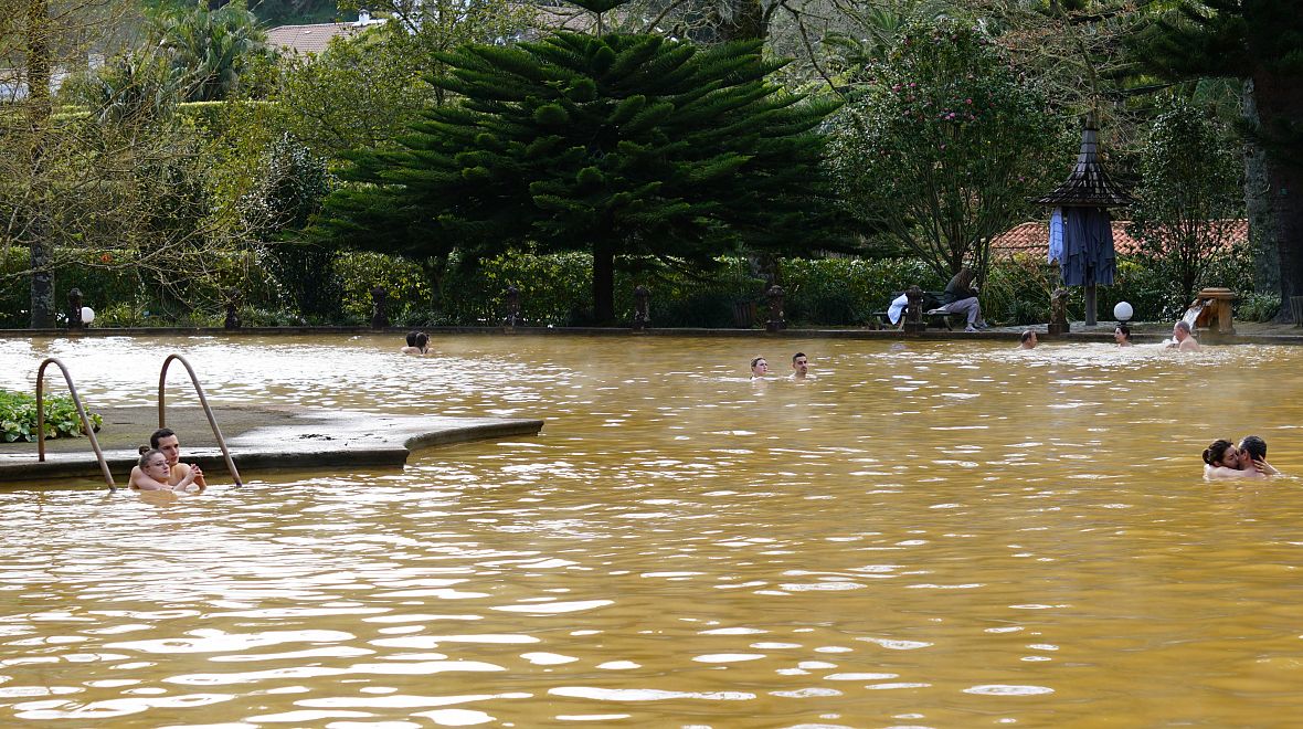 Termální koupaliště v parku Terra Nostra