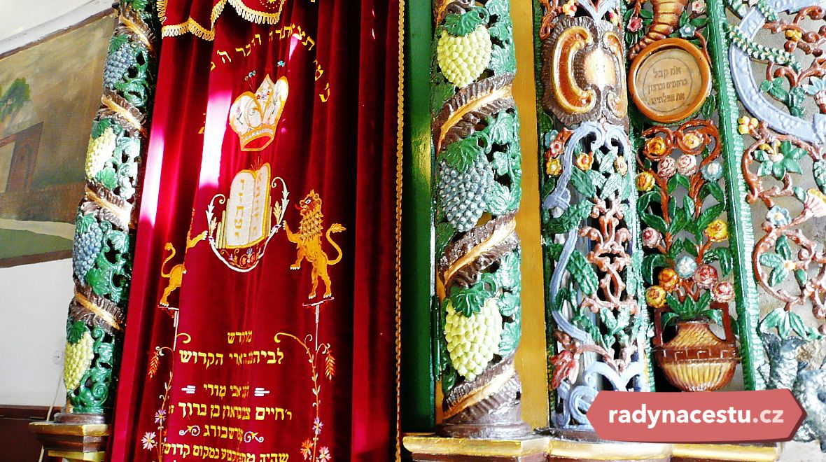 Safed - interiér synagogy