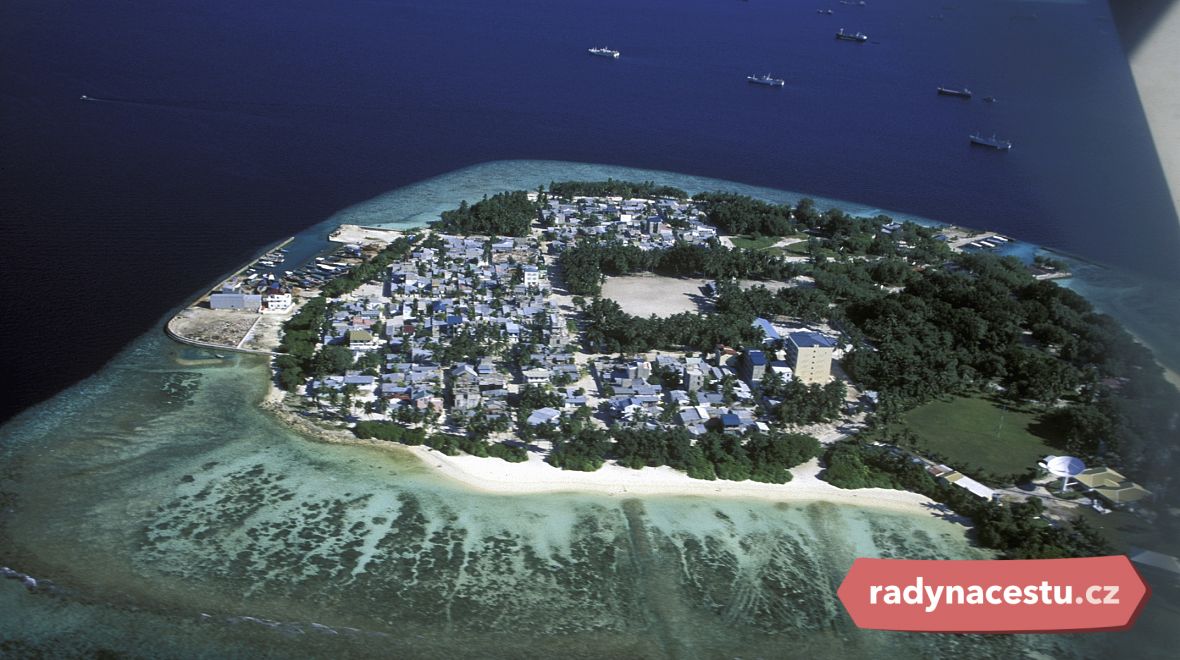 Maledivy jsou ostrovním státem, ale v nabídce zajímavostí se vyrovnají pevninské konkurenci
