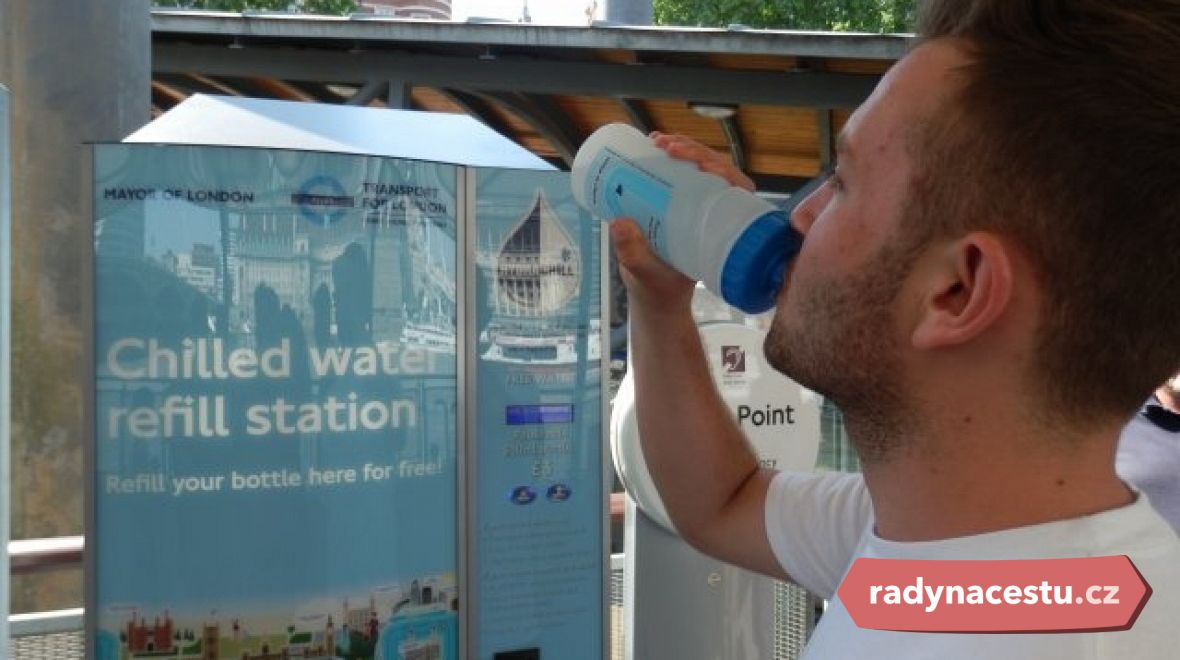 Londýnské automaty na vodu budou letos v létě nejlepším řešením vašeho pitného režimu... 