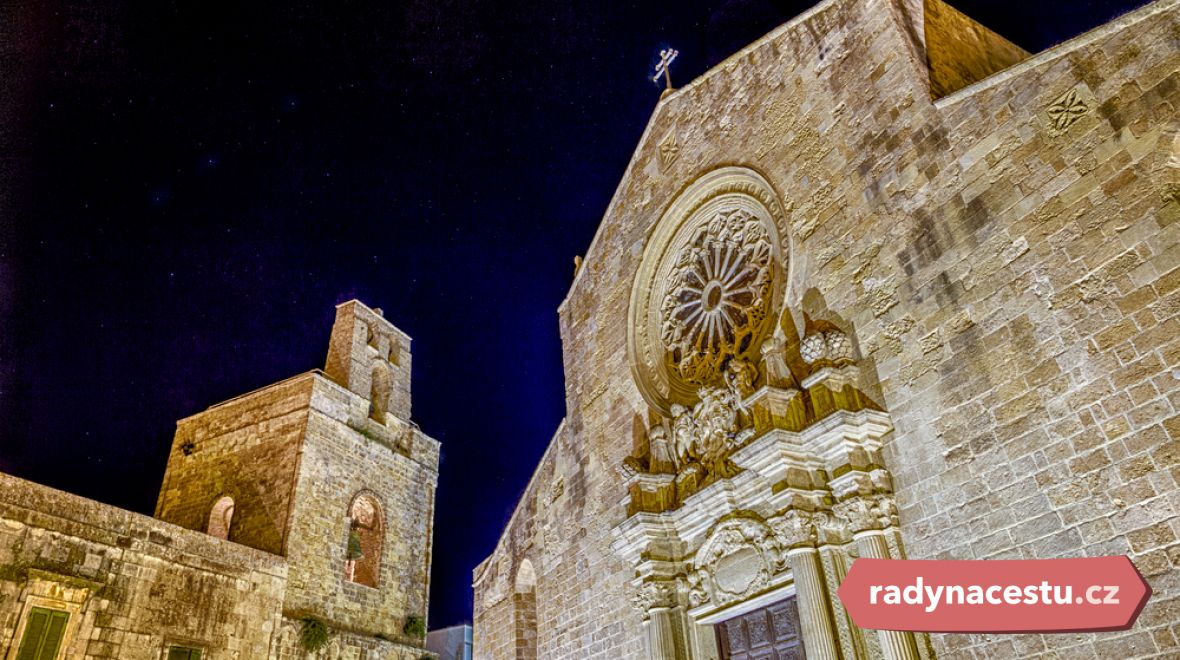 Bazilika v Otrantu ukrývá největší podlahovou mozaiku v Evropě