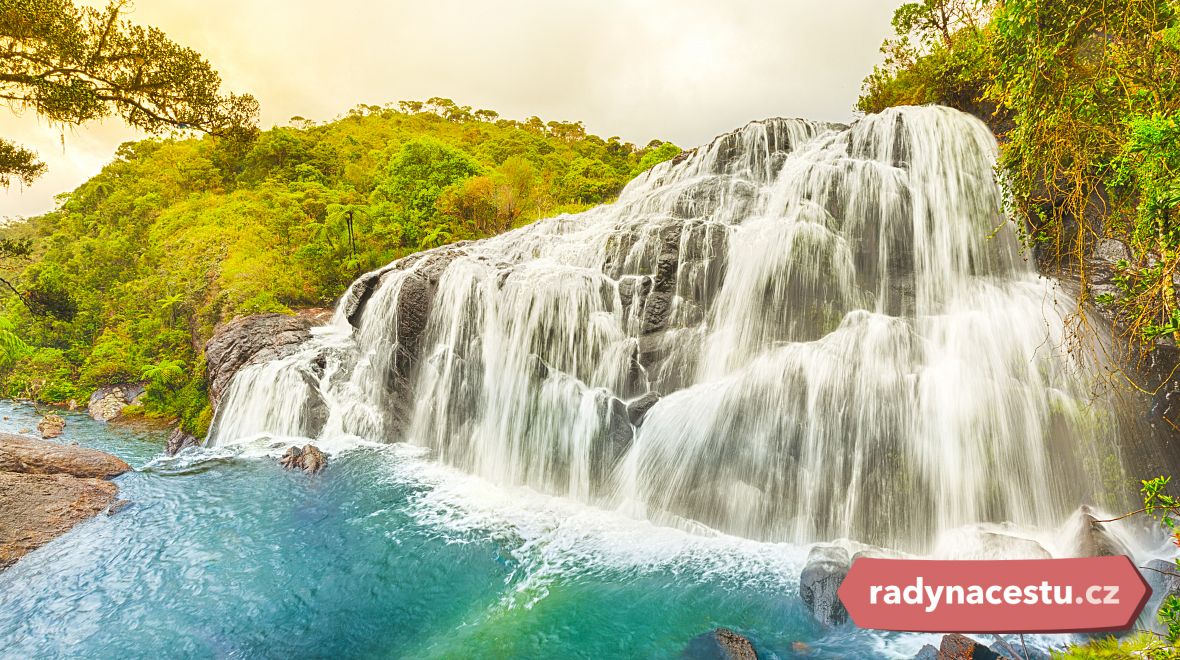 Nejznámější vodopád na Srí Lance