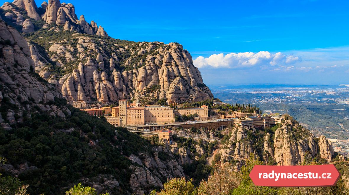 Katalánsko je místem hlubokých kontrastů a silných emocí