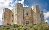 Castel del Monte: osmičková nevyřešená záhada „Koruny Apulie”