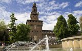 Hrad Castello Sforzesco: jeden ze symbolů Milána