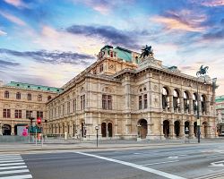 Novorenesanční budova vídeňské opery