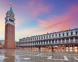 Půvabné náměstí San Marco