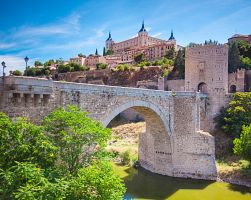 Pohled na Toledo přes most svatého Martina