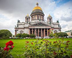 Katedrála sv. Izáka je nejmonumentálnější stavbou Petrohradu