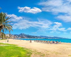 Málaga obklopená krásnými plážemi