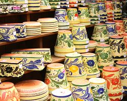 Ukázka tradiční keramiky vyráběné v Mijas