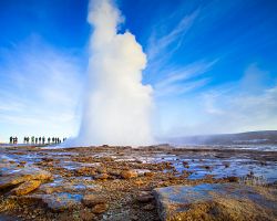 Nejaktivnější islandský gejzír – Strokkur