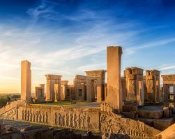 Odhalte tajemství a příběhy starověké Persepole – naživo!