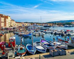 Kouzelný přístav městečka Saint-Tropez