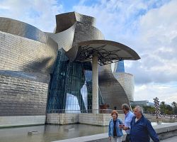 Guggenheimovo muzeum vám mezi fotkami nebude chybět