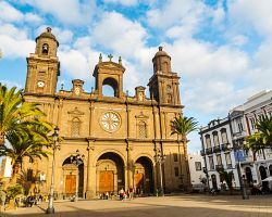 Dominanta města Las Palmas – kostel Santa Ana