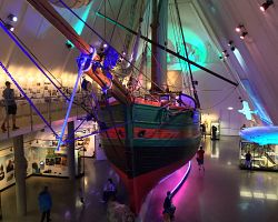 Legendární zachovalá polární loď Fram ve stejnojmenném muzeu